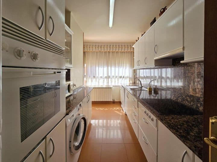 2 bedrooms apartment for sale in Lleida, Spain - Image 5