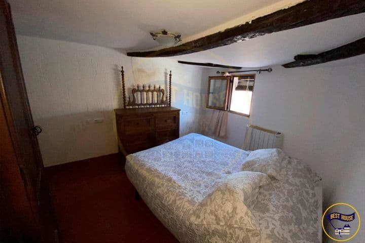 2 bedrooms apartment for rent in Cuenca, Spain - Image 11