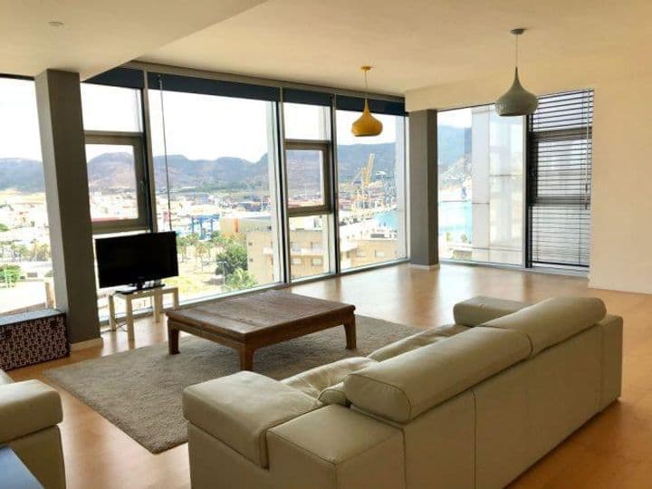 3 bedrooms apartment for sale in Casco Antiguo, Spain - Image 4