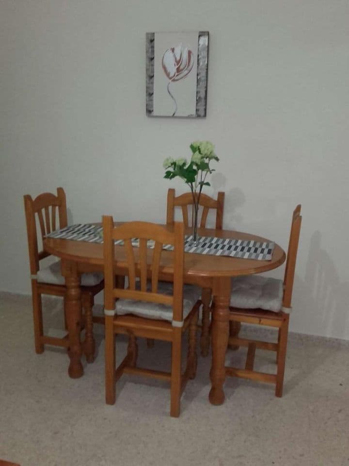 1 bedroom apartment for rent in Parque de la Paloma, Spain - Image 5