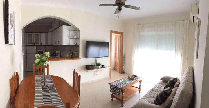 1 bedroom apartment for rent in Parque de la Paloma, Spain - Image 3