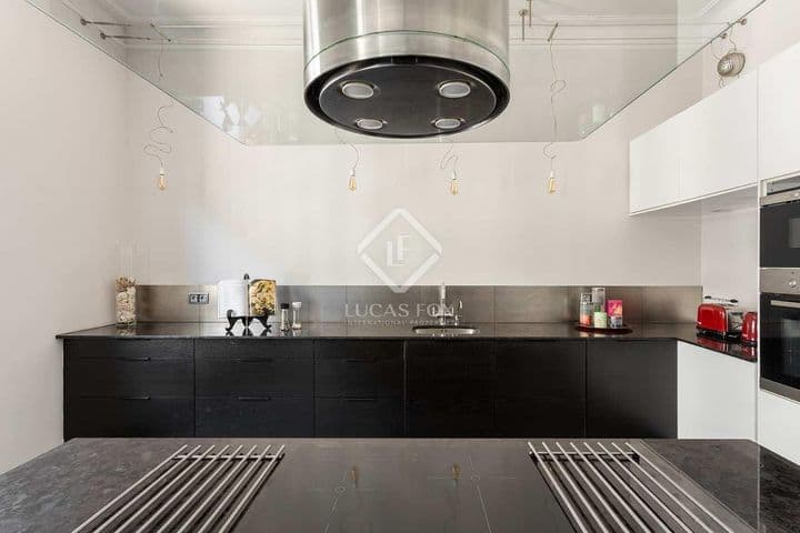 3 bedrooms apartment for rent in Barcelona, Spain - Image 9