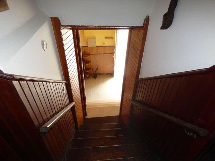 House for sale in Lugo, Spain - Image 7