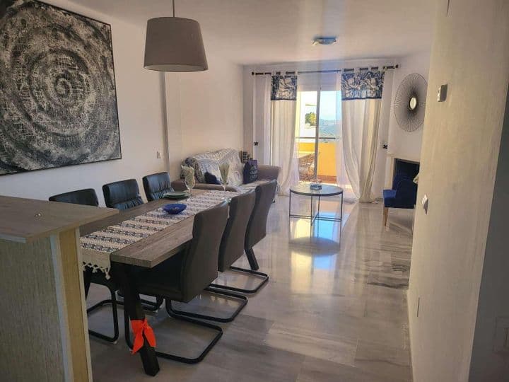 3 bedrooms apartment for rent in Riviera del Sol, Spain - Image 2