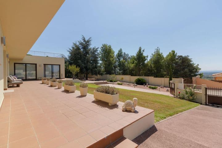 6 bedrooms house for sale in Pau, Spain - Image 2