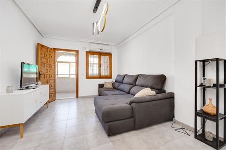 2 bedrooms apartment for sale in Torrevieja, Spain - Image 3