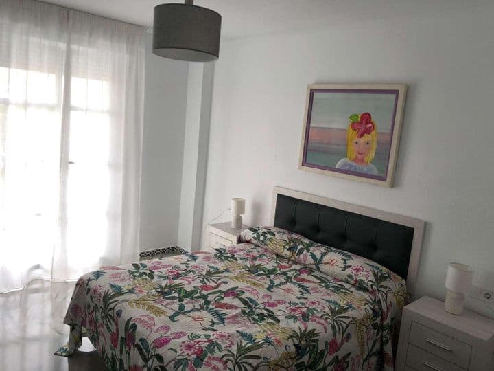 3 bedrooms apartment for rent in Zona Sohail, Spain - Image 12