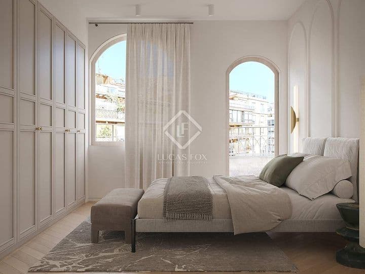 4 bedrooms apartment for sale in Barcelona, Spain - Image 10