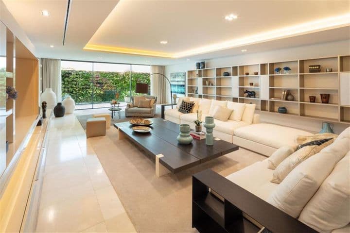 6 bedrooms house for rent in Marbella, Spain - Image 11