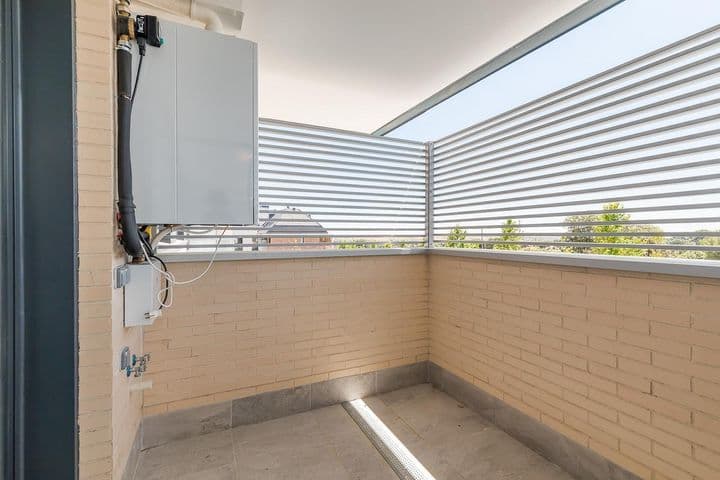 2 bedrooms apartment for rent in Boadilla del Monte, Spain - Image 11