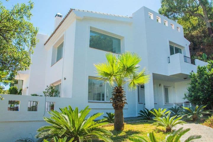 4 bedrooms house for rent in Marbella, Spain - Image 5