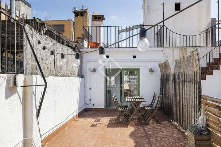 1 bedroom apartment for rent in Barcelona, Spain - Image 6