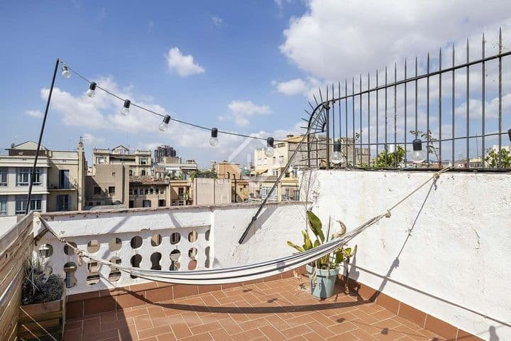 1 bedroom apartment for rent in Barcelona, Spain - Image 5