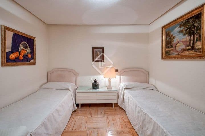 5 bedrooms apartment for sale in Madrid, Spain - Image 11