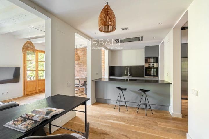 2 bedrooms apartment for rent in Eixample, Spain - Image 3