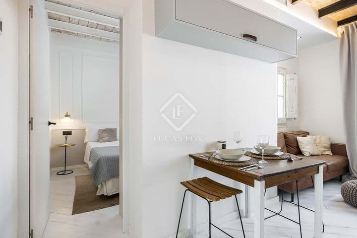 1 bedroom apartment for rent in Barcelona, Spain - Image 12