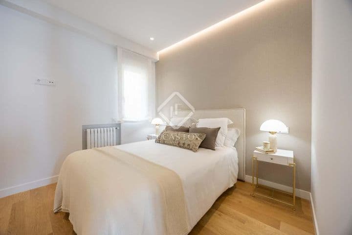 2 bedrooms apartment for sale in Madrid, Spain - Image 12