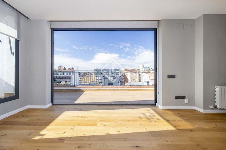 3 bedrooms apartment for rent in Barcelona, Spain - Image 3