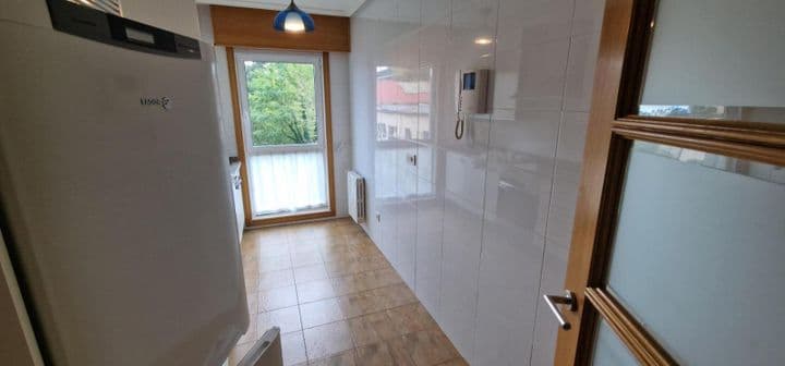 2 bedrooms apartment for rent in Santiago de Compostela, Spain - Image 6