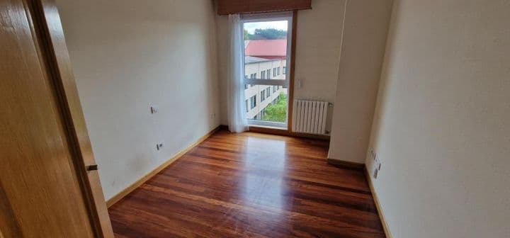 2 bedrooms apartment for rent in Santiago de Compostela, Spain - Image 11