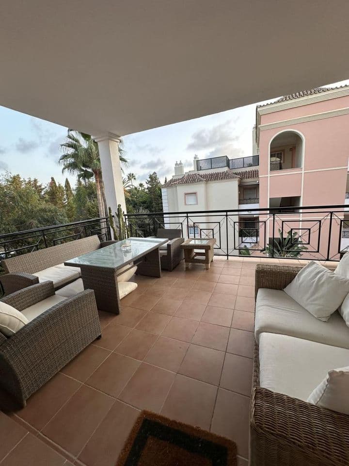 2 bedrooms apartment for rent in Nueva Andalucia, Spain - Image 11