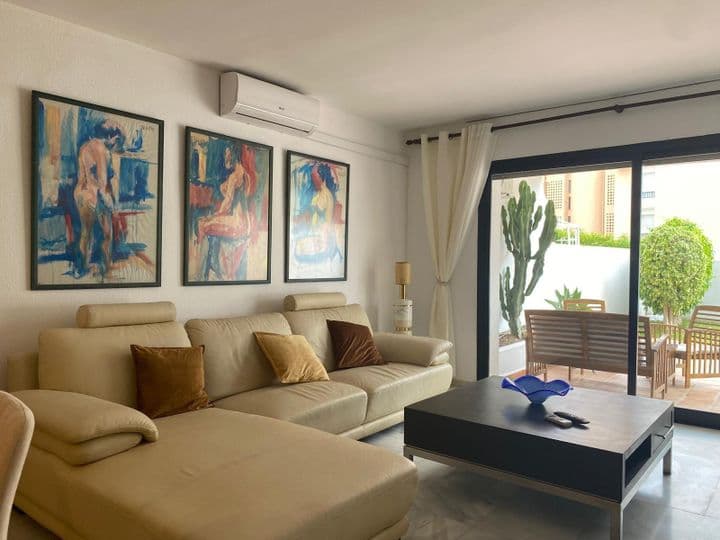 2 bedrooms apartment for rent in Marbella, Spain - Image 2