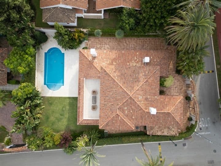 5 bedrooms house for sale in Marbella, Spain - Image 5