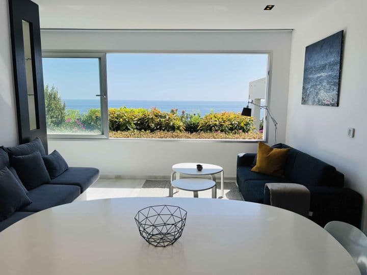 1 bedroom apartment for rent in La Herradura, Spain - Image 2