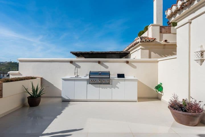 3 bedrooms house for sale in Benahavis, Spain - Image 7