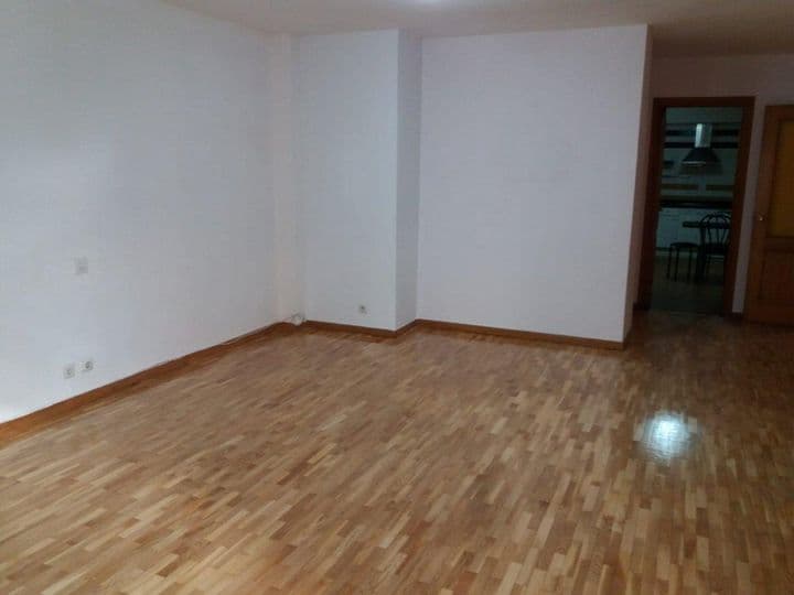 4 bedrooms apartment for sale in Leon, Spain - Image 10