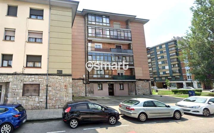 3 bedrooms apartment for sale in Oviedo, Spain