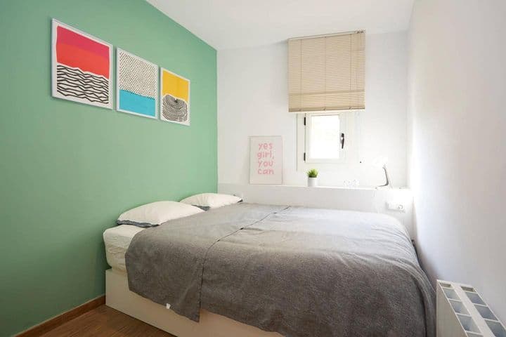 1 bedroom apartment for rent in Sant Antoni, Spain - Image 9