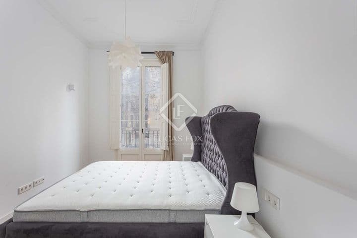 2 bedrooms apartment for rent in Barcelona, Spain - Image 8