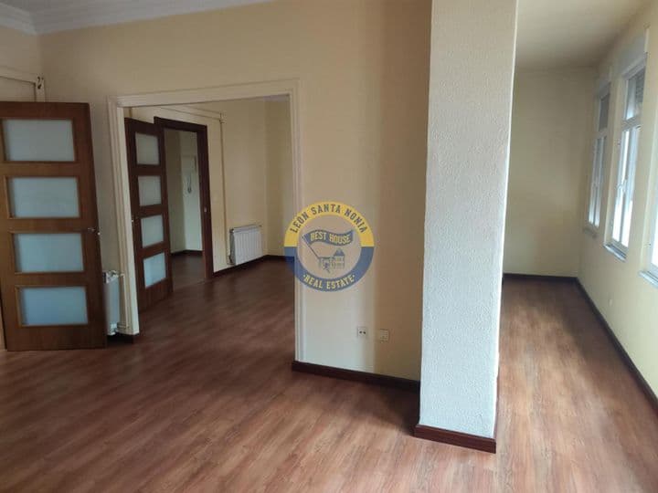 4 bedrooms apartment for sale in Leon, Spain - Image 2