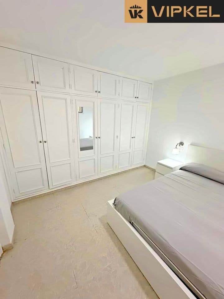 1 bedroom apartment for sale in Los Cristianos, Spain - Image 2