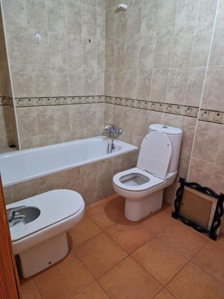 1 bedroom house for rent in Murcia, Spain - Image 11