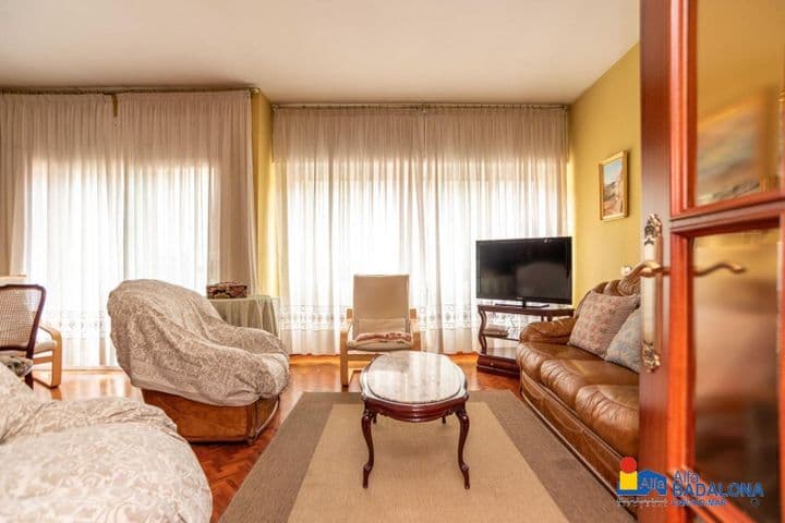 5 bedrooms apartment for sale in Badalona, Spain - Image 8