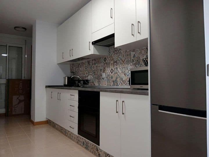 2 bedrooms apartment for rent in Arona, Spain - Image 5