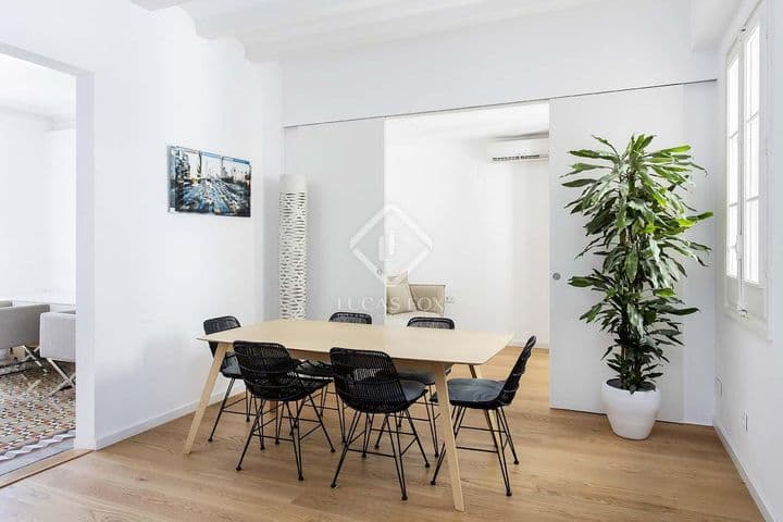 3 bedrooms apartment for rent in Barcelona, Spain - Image 6