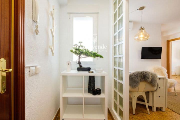 2 bedrooms apartment for rent in Aravaca, Spain - Image 5