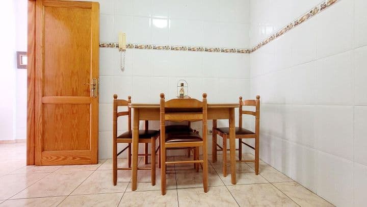 3 bedrooms apartment for rent in Guanarteme, Spain - Image 10