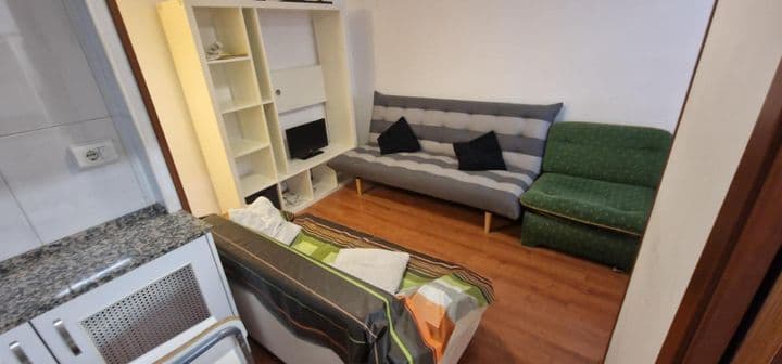 3 bedrooms apartment for rent in Santiago de Compostela, Spain - Image 6