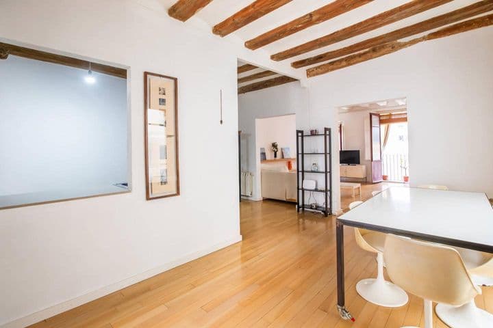 1 bedroom apartment for rent in Gotic, Spain - Image 3