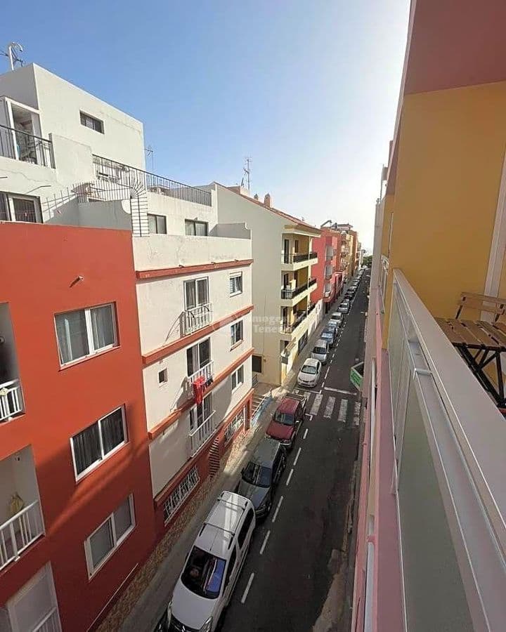 2 bedrooms apartment for rent in Los Cristianos, Spain - Image 6