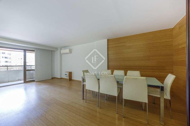 4 bedrooms apartment for rent in Valencia, Spain - Image 3