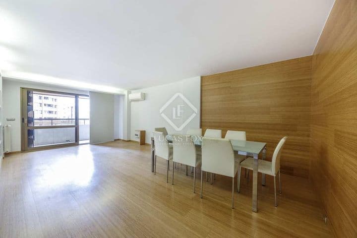 4 bedrooms apartment for rent in Valencia, Spain - Image 6