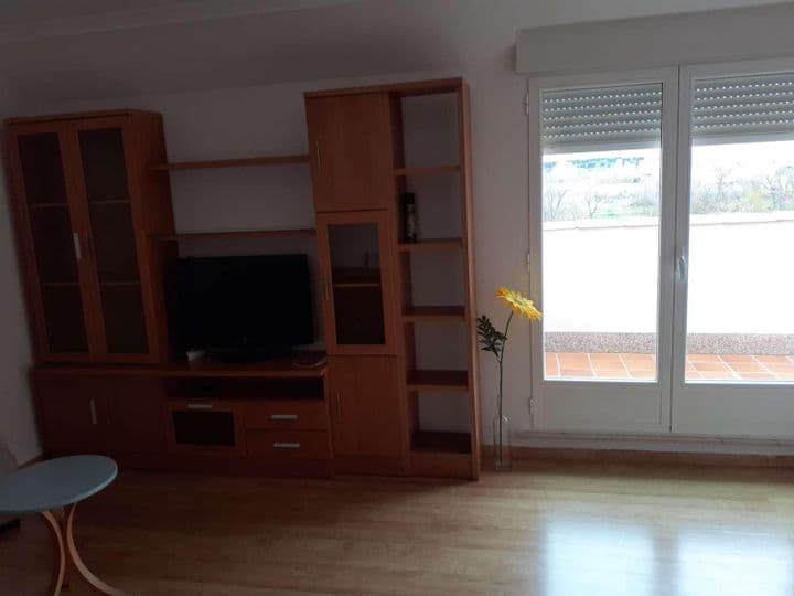 1 bedroom apartment for rent in Salamanca, Spain - Image 2