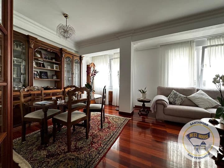 4 bedrooms apartment for rent in Santander, Spain - Image 4