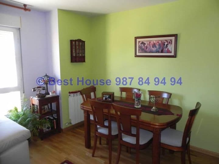 4 bedrooms house for sale in Leon, Spain - Image 2