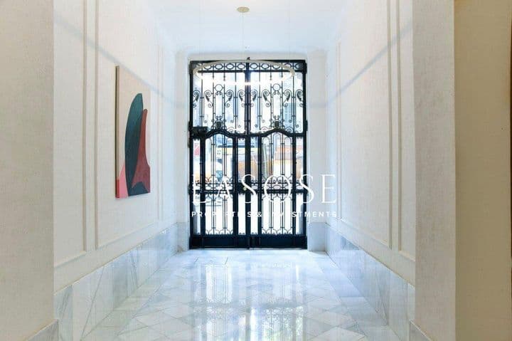 1 bedroom apartment for rent in Barcelona, Spain - Image 12